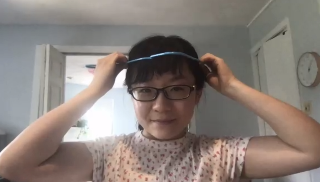 Shan demonstrates coathanger reflex