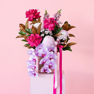 BLOOM LUXE