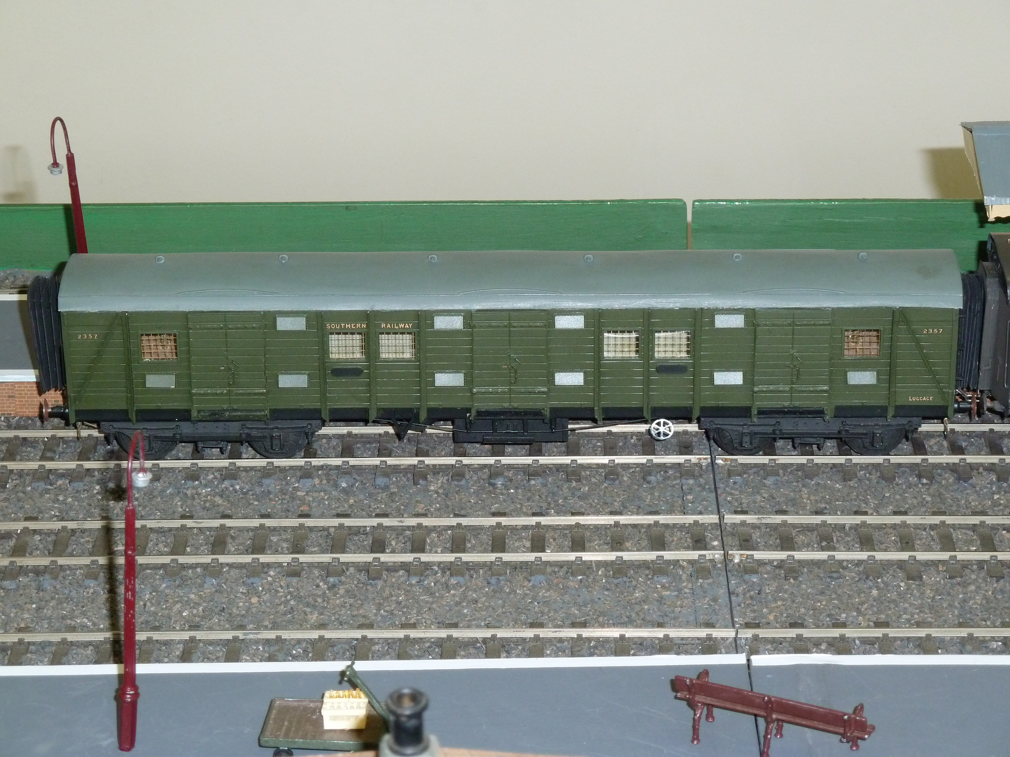 SR Gangwayed Luggage Van