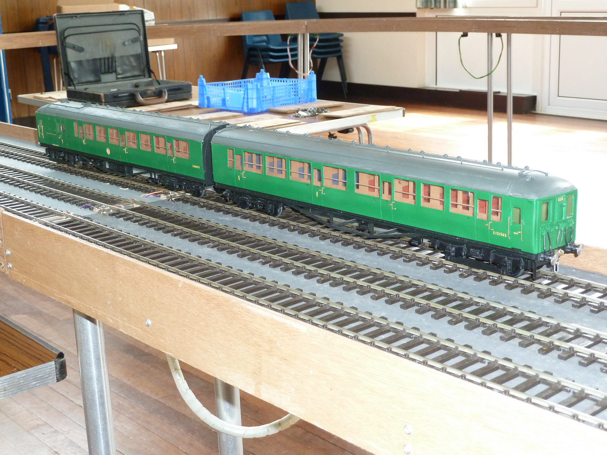 SR 2-BIL EMU
