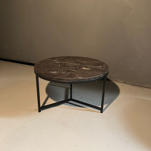 zwart marmer marble verhuur bijzettafel zwartemarmerenbijzettafel verhuur deco decoratie verhuur