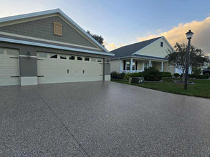 Choosing the Right Driveway Coating for Florida Homes