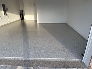 HOW THICK A CONCRETE GARAGE FLOOR SHOULD BE