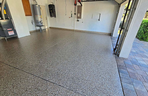 Tru-Grit Epoxy Flooring specializes in high-quality coatings for residential and commercial spaces. Whether it’s a garage, pool deck, or patio, our coatings provide strong, slip-resistant surfaces that withstand Florida’s weather conditions.