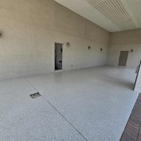 driveway large with our white swan blend that features a pristine composition of whites and light grey and beige tones.