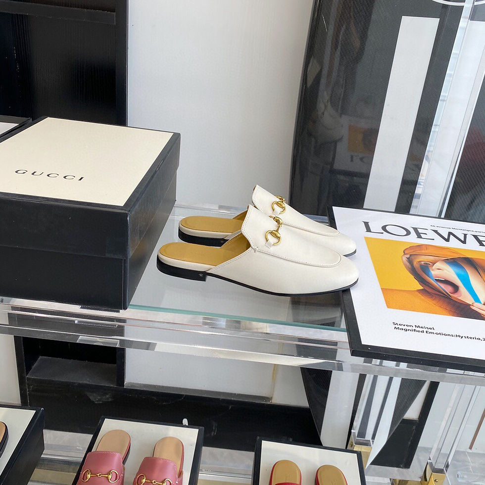 Thumbnail: Gucci Horsebit Mule Slippers White