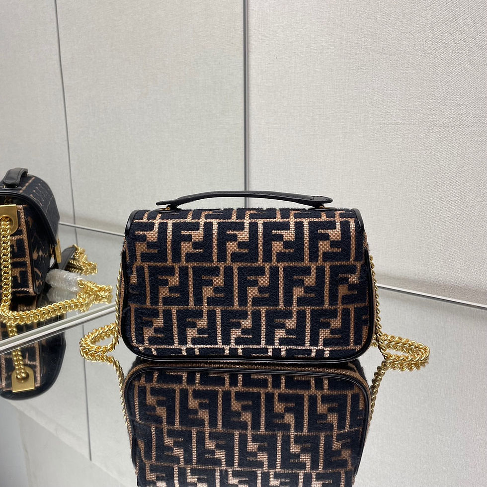 Thumbnail: Fendi Baguette Chain Midi Handbag Brown & Black