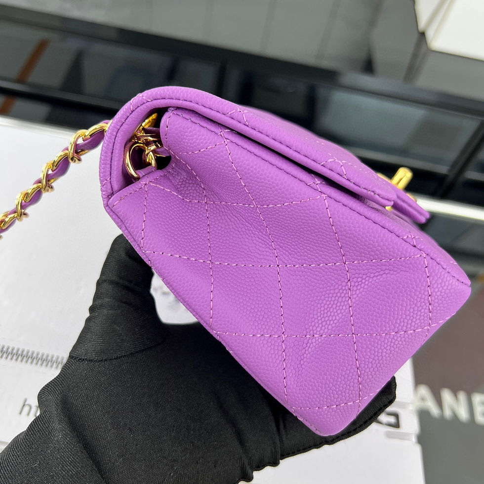 Thumbnail: Chanel Classic Gold Flap Shoulder Bag Purple