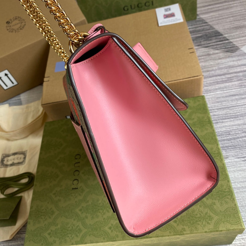 Thumbnail: Gucci Padlock Medium Strawberry Pink