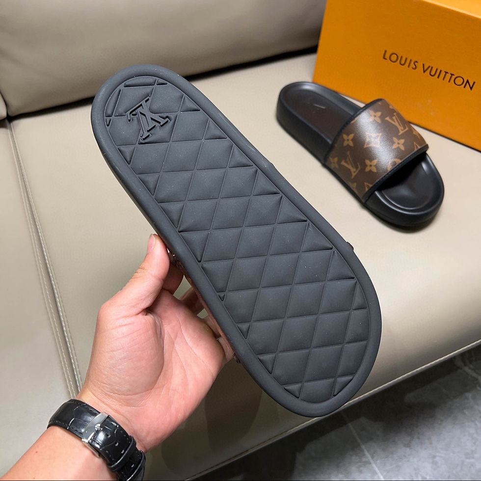 Thumbnail: Louis Vuitton Mule Black & Brown