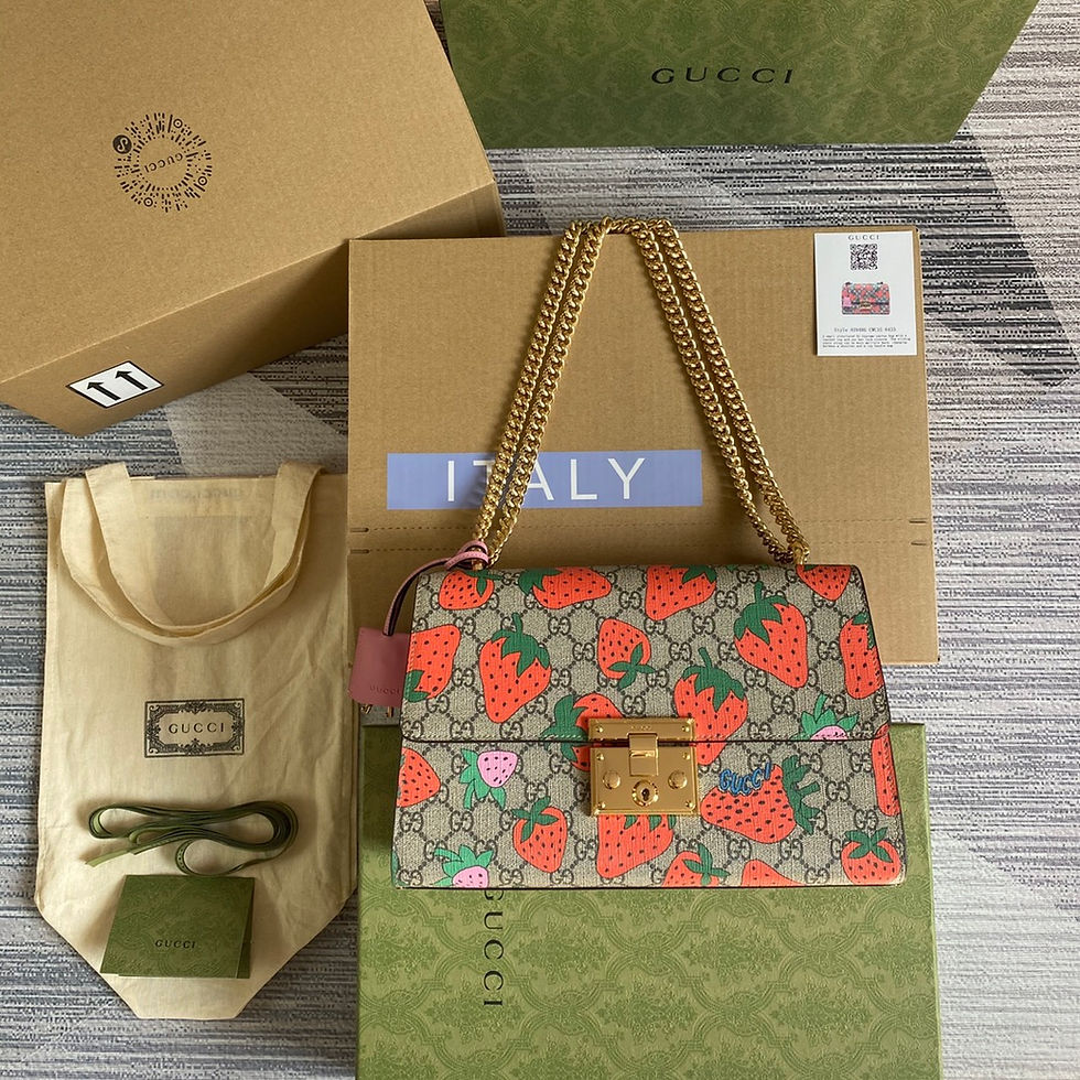 Thumbnail: Gucci Padlock Medium Strawberry Pink