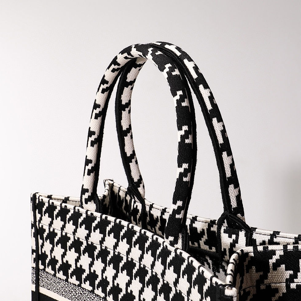 Thumbnail: Christian Dior Book Tote Bag Black & White Large