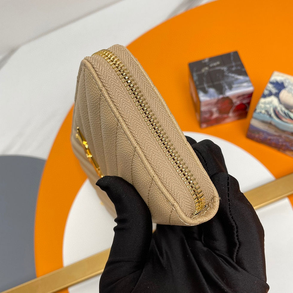 Thumbnail: YSL Wallet Beige 3