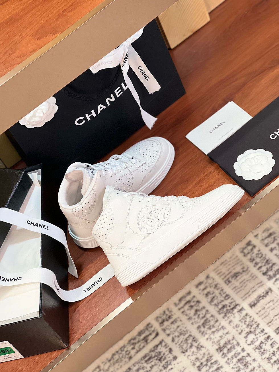 Thumbnail: Chanel Sneaker White