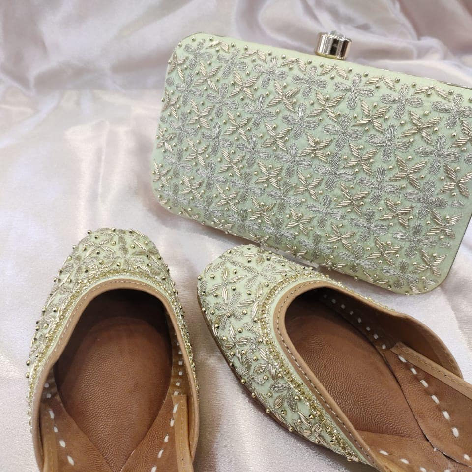 Thumbnail: Customized Jutti ( TWI001)