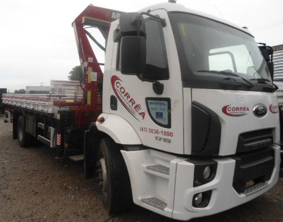 Ford Cargo 1719 - Branco