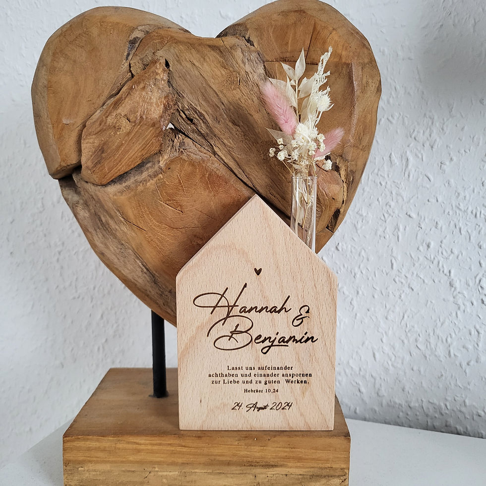 Miniaturbild: Holzhaus "Wunschmotiv"