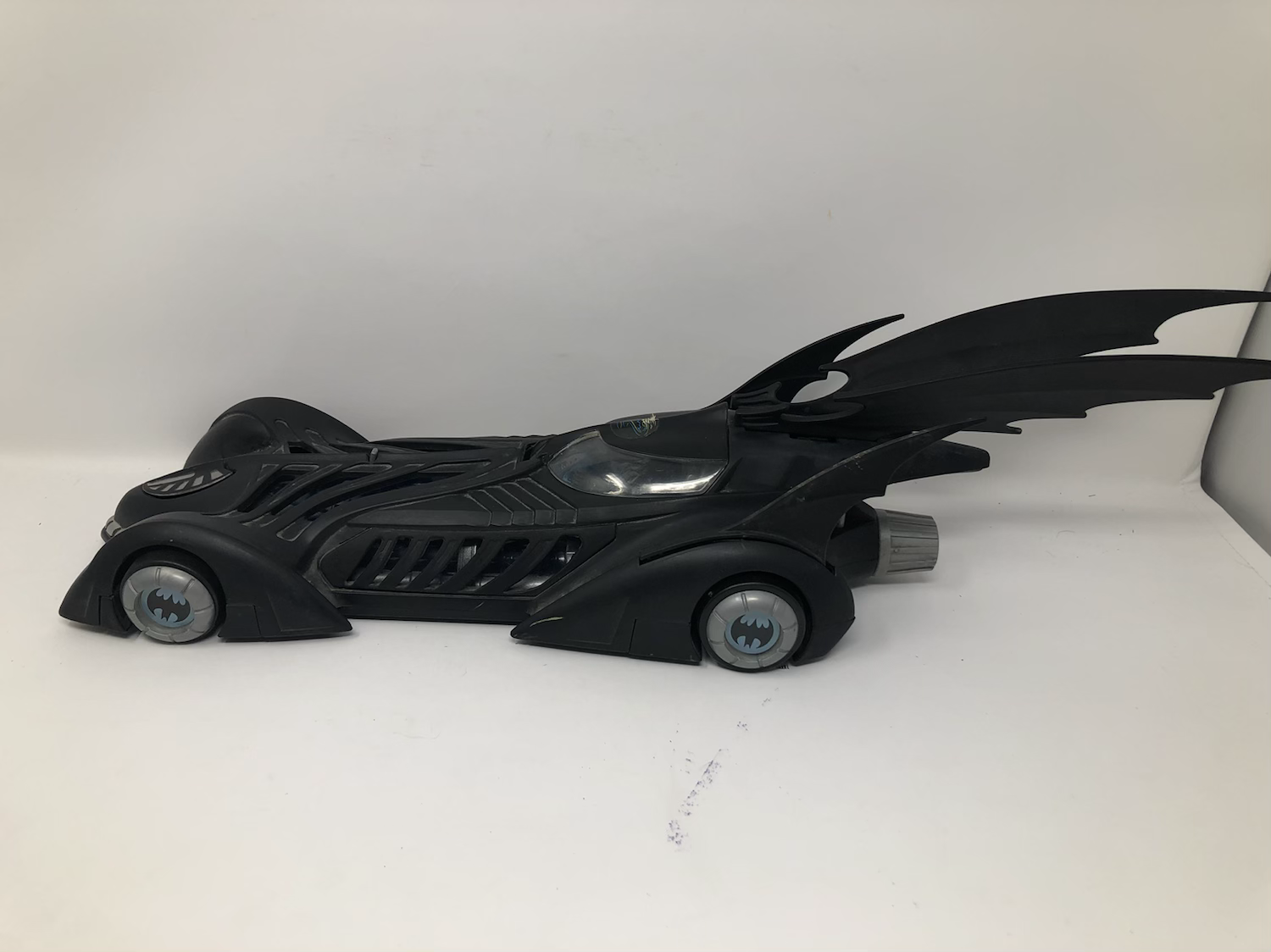 DC Batman Forever Batmobile Tonka Hasbro