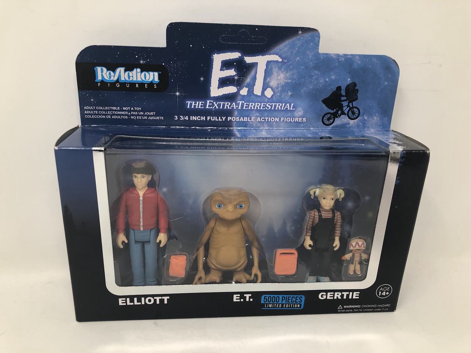 E.T. Extra Terrestrial Super7 Reaction Limited Edition