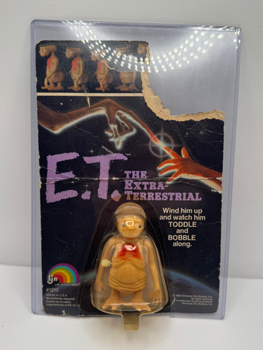 LJN Windup ET and Universal VHS ET toy | 1313Mockingbirdlane