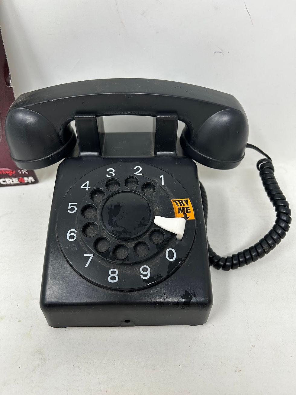 Thumbnail: Scream Ghostface 2011 Gemmy Electronic Phone 