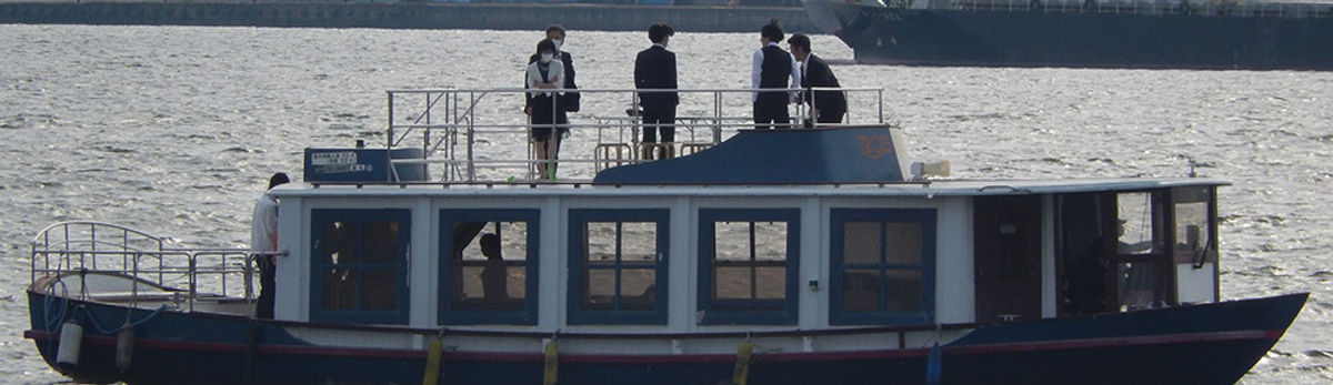pc_few_cruise_photo02.jpg