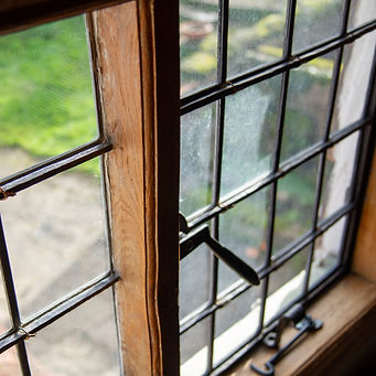 Traditional Sussex Pin leaded light window