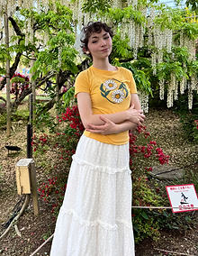 Swipe and match with roommates at LMU looking to connect.