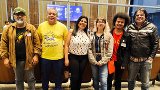 Quem se cala diante da corrupção se torna cúmplice dela.
