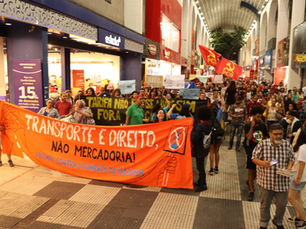 GRANDE MANIFESTAÇÃO CONTRA O AUMENTO DA PASSAGEM!
