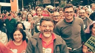 REVOLUCIONAR É PRECISO!