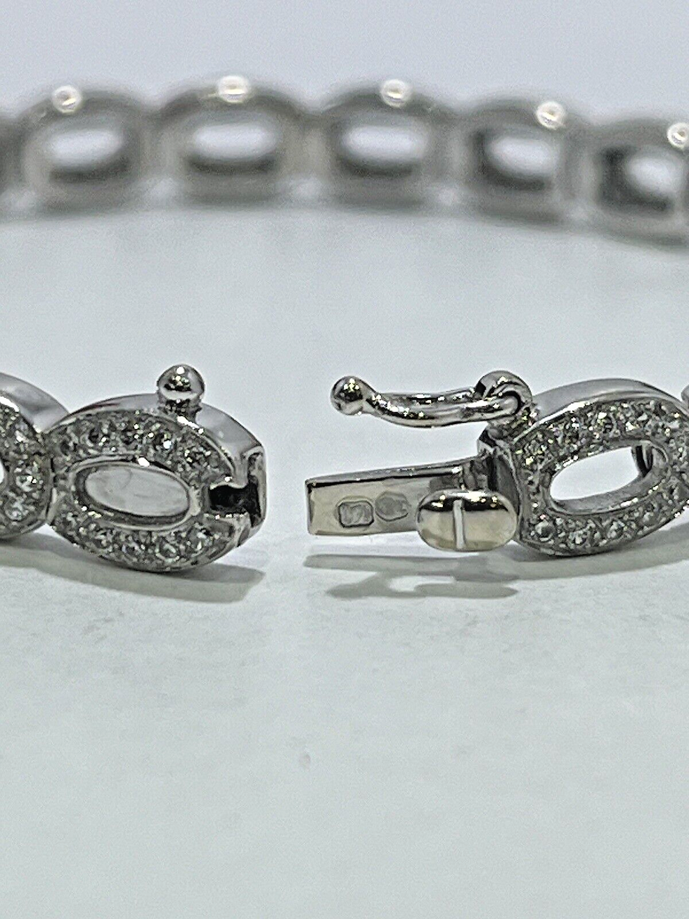 Miniaturbild: Brillantarmband 800/-19k Weißgold mit Brillanten 2,64ct