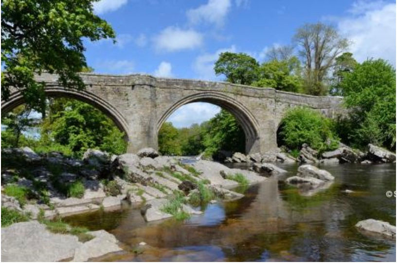 Dive Devil's Bridge