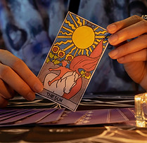 Tarot Reading_edited_edited.jpg