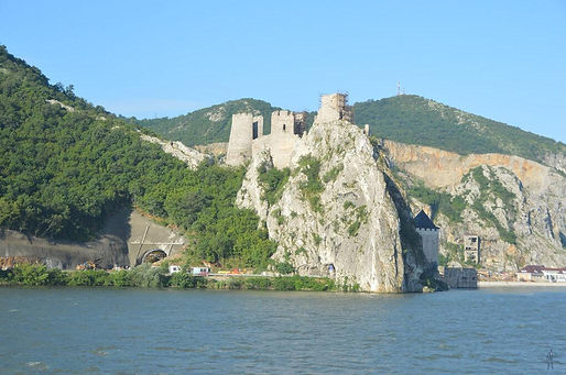 serbia-Kazan Narrows-1erw.jpg
