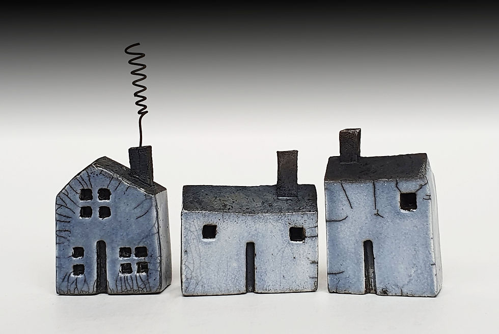 Thumbnail: Small Raku house