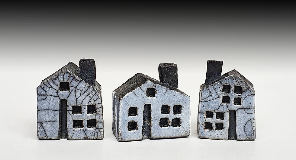 Thumbnail: Tiny Raku house