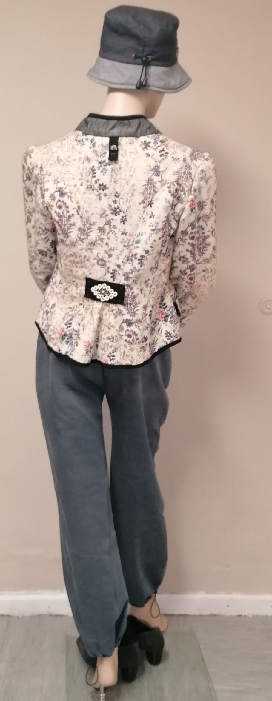 Miniaturbild: Bavarian High Fashion