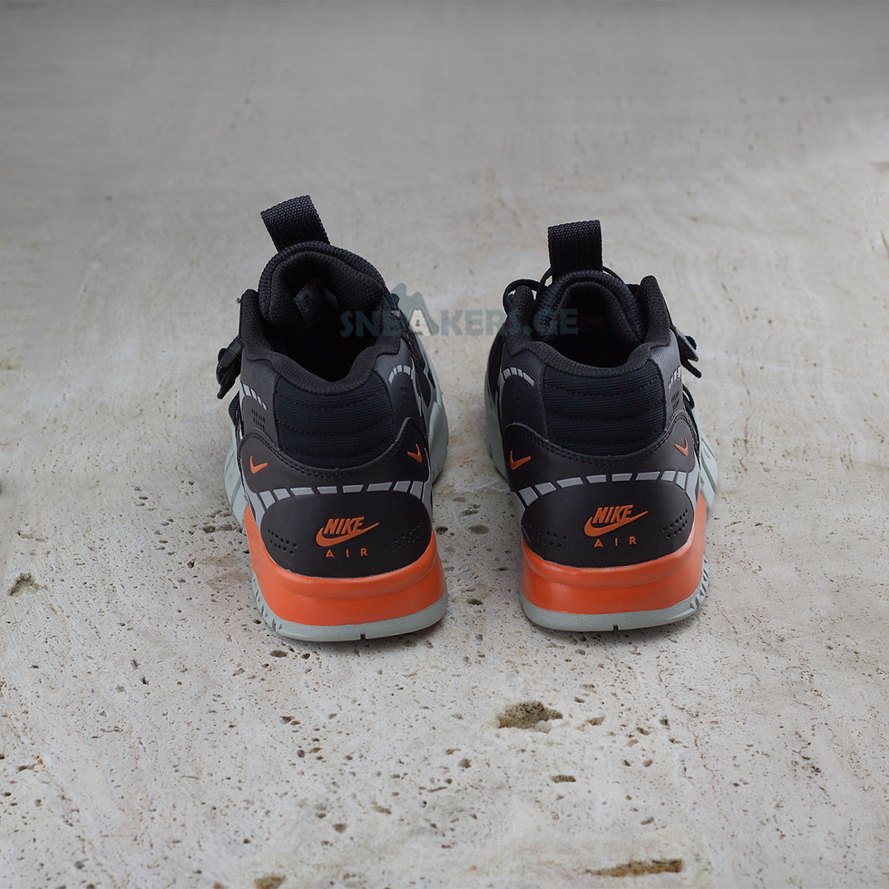 Thumbnail: Nike Air Trainer SP 1