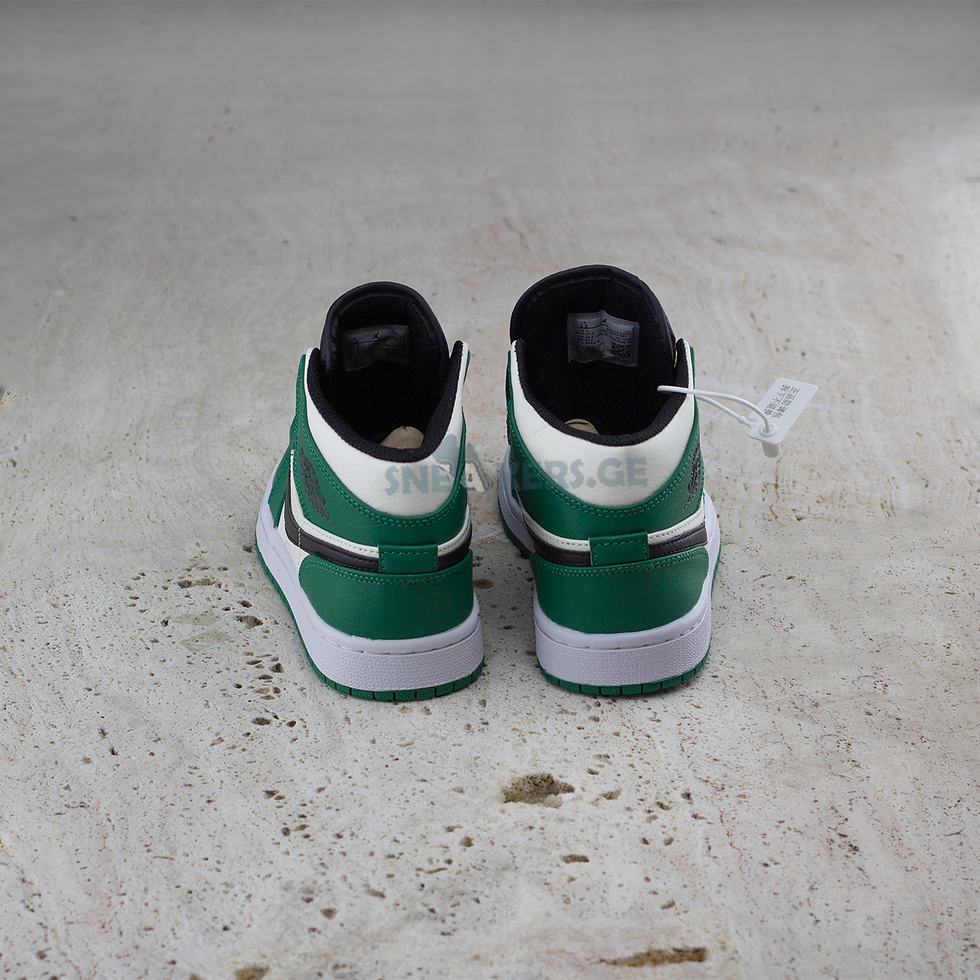Thumbnail: Nike Air Jordan 1 - Pine Green