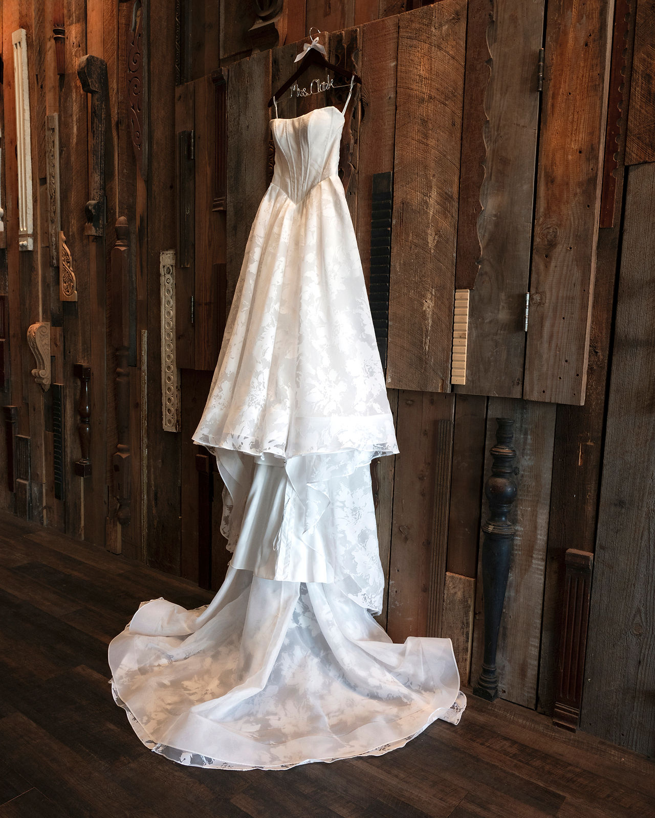 Denton, Tx wedding photographer, Top wedding photographers in DFW, DFW wedding photographer, documentary editorial wedding photographer, wedding inspiration, wedding mood board, Monroe Pearson