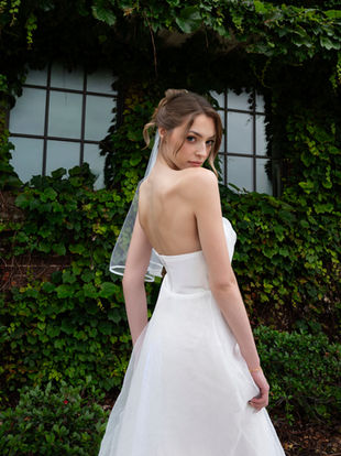 Overcast & Editorial: Rainy Day Bridal Session at The Chapel at Riverwalk