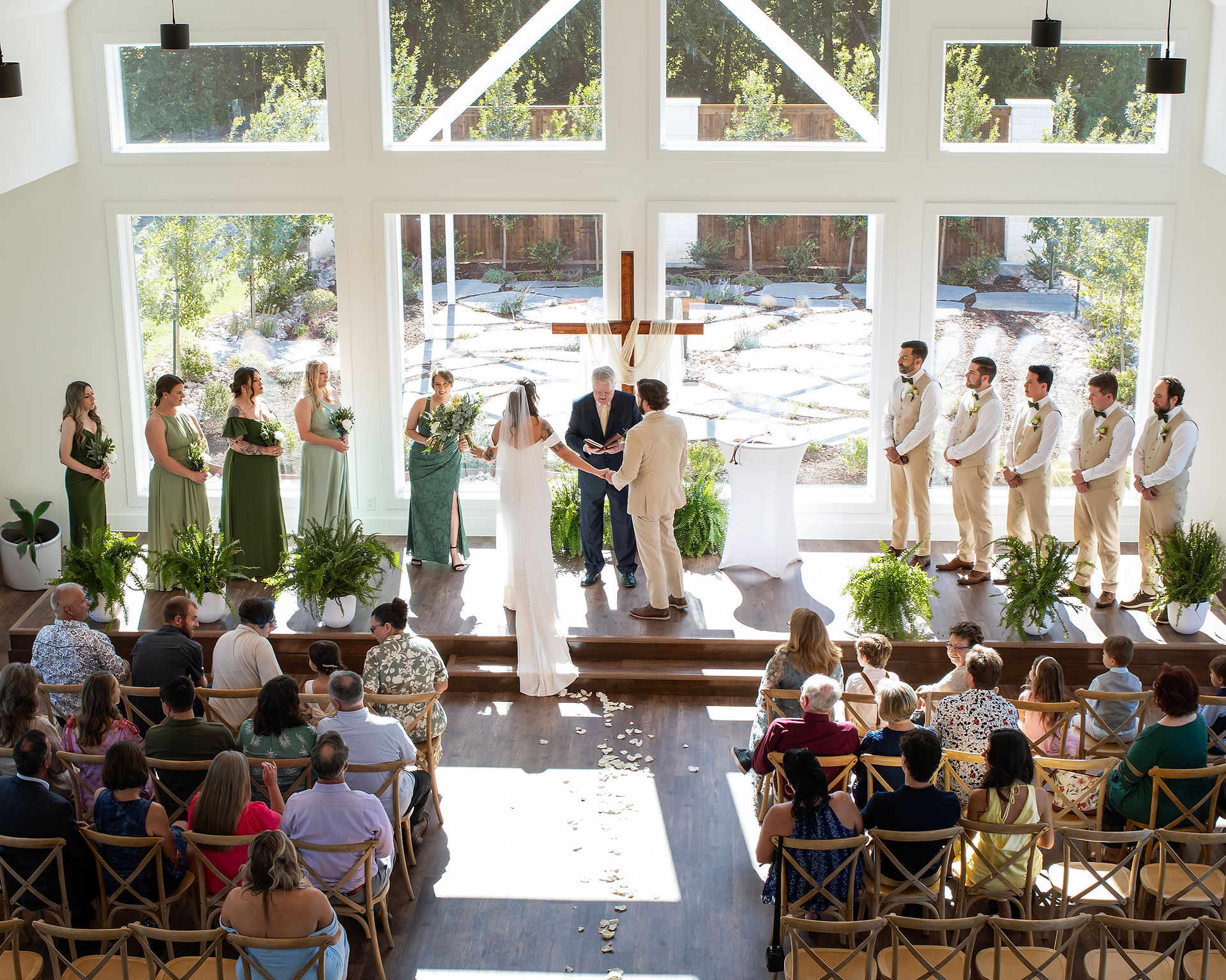 Mckinney wedding and engagement photographer, documentary editorial wedding photographer, true to color photographer, photography styles, wedding inspiration, 2026 weddings, DFW wedding photographer, Top photographers in DFW, motion blur photos