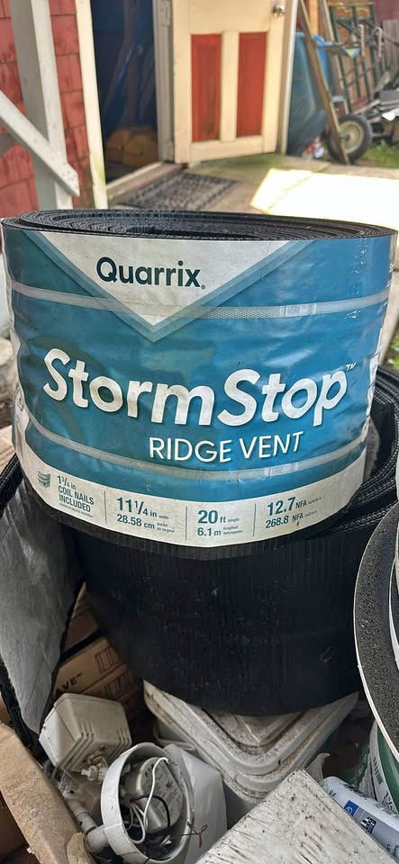 Quarrix Storm Stop Ridge Vent 40