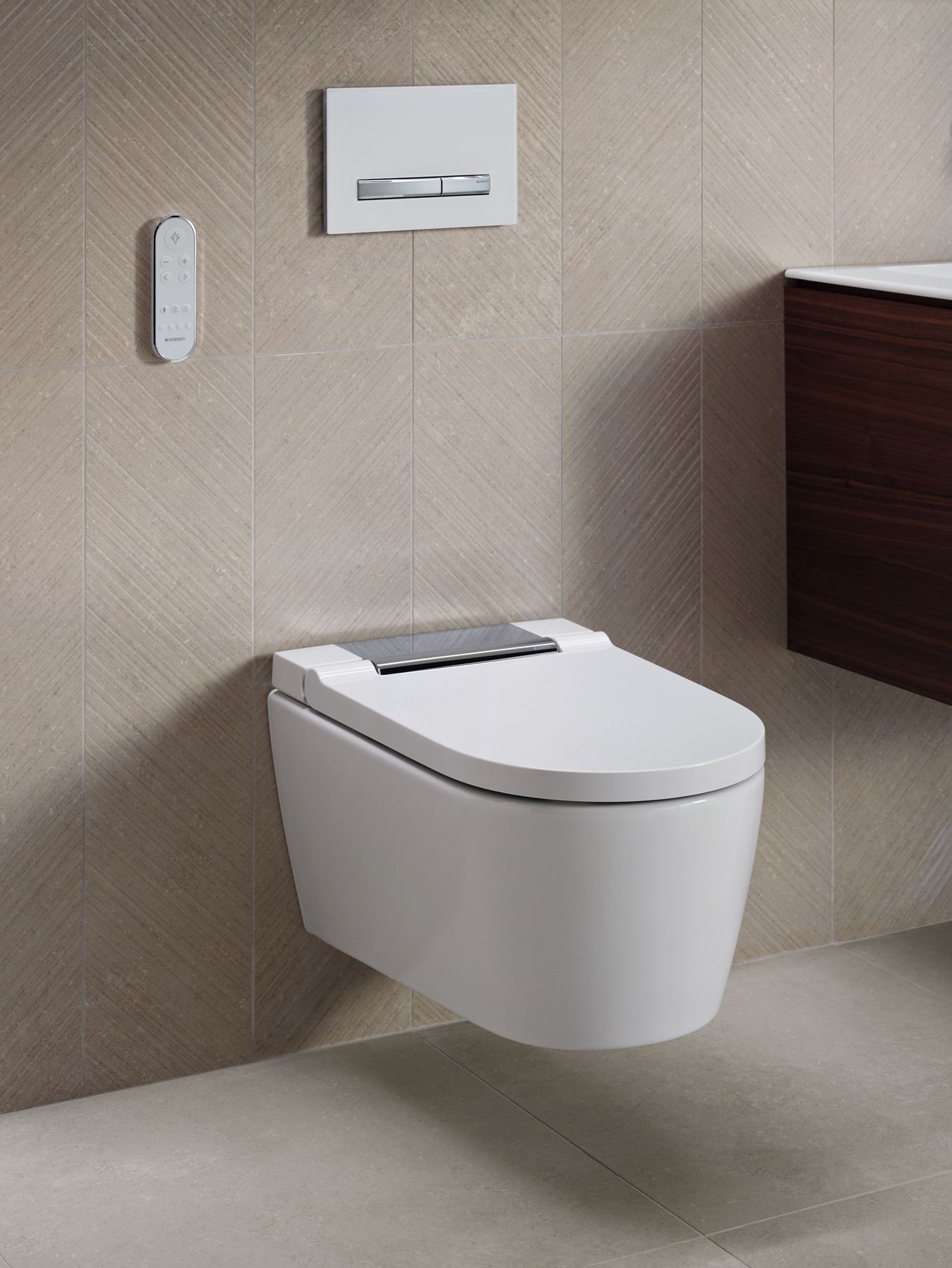 2019 Bathroom 03 C1 Geberit AquaClean Se
