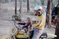 01649_n_15alhf267j1574