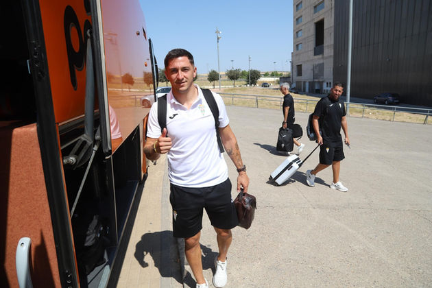 El Córdoba CF se mide Al-Arabi y celebra el regreso de Alberto del Moral
