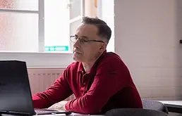 Mature-learners-main-blog-image (1).webp