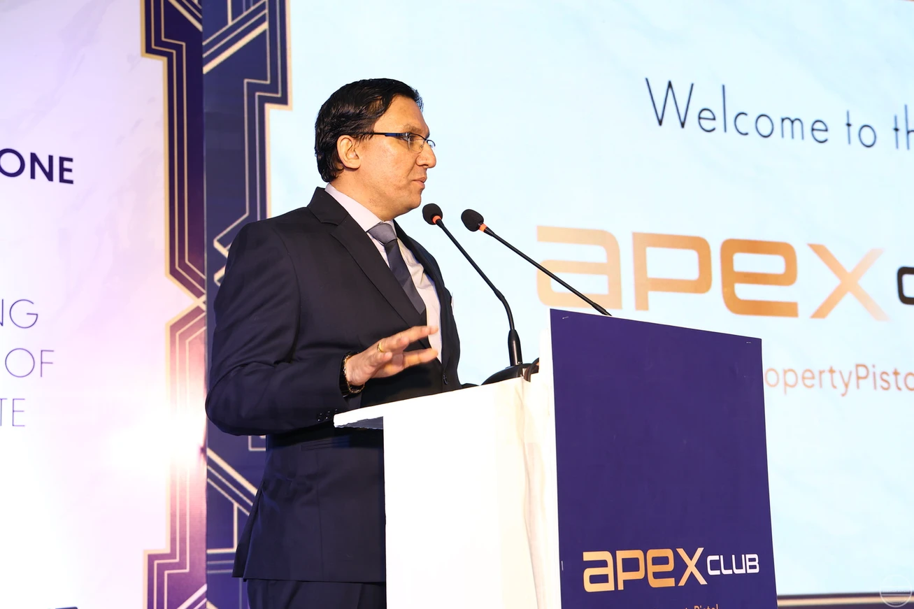 Property Pistol corporate event photography — photograph 8