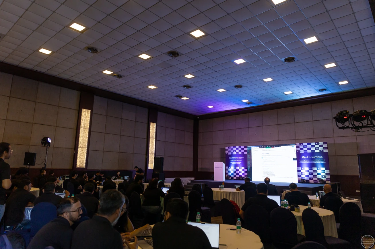 Data Nimbus corporate event photography — photograph 2